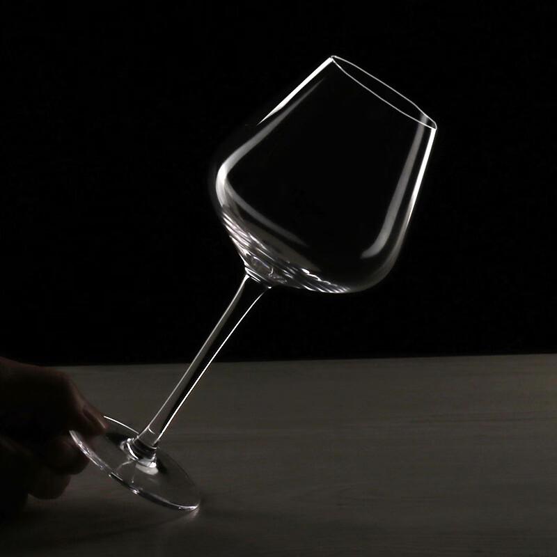 Elegant Stemmed Red Wine Glass