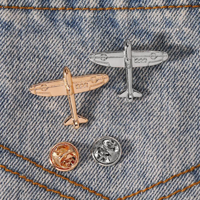 Simple Mini Airplane Brooch Pricked Horse Pin Badge Suit Shirt Accessory