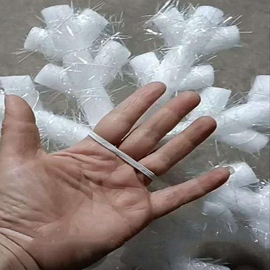 Εορταστικά Στολίδια Νιφάδας Χιονιού Τυλιγμένα με Σενίλ Σύρμα για Διακόσμηση Χριστουγεννιάτικου Δέντρου