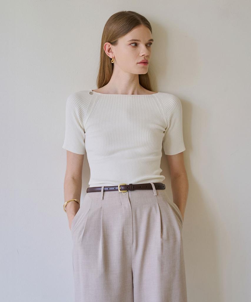 Illoje Two-Way Off-Shoulder Knit (Ivory)