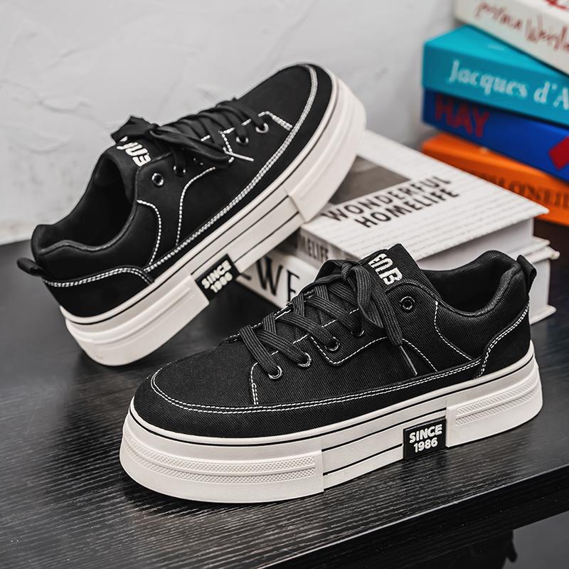Men 's Casual Four Seasons Fashion Skateboarding Students Comfortable Sneakers Boys Trending Soft Sole Breathable Shoes