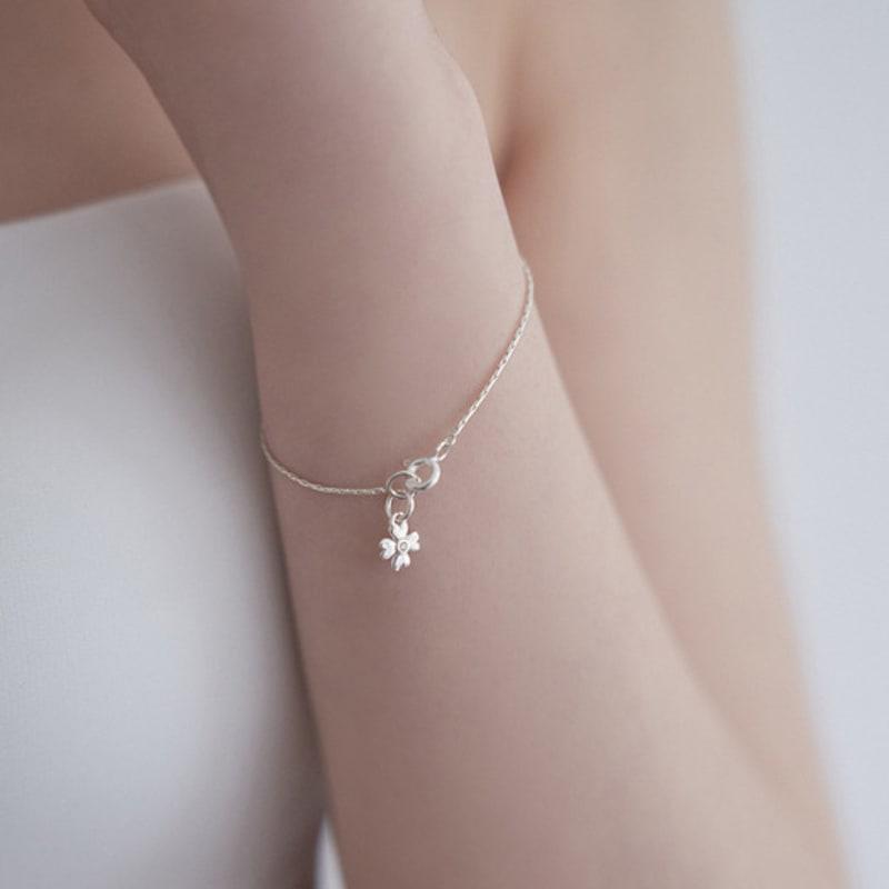 ANOTHER CELL Heart Clover Bracelet