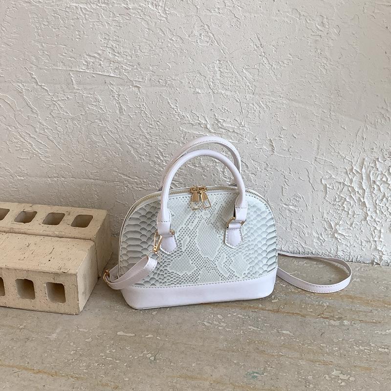 Borsa a mano vintage alla moda realizzata con conchiglie, semplice borsa a tracolla crossbody per donna