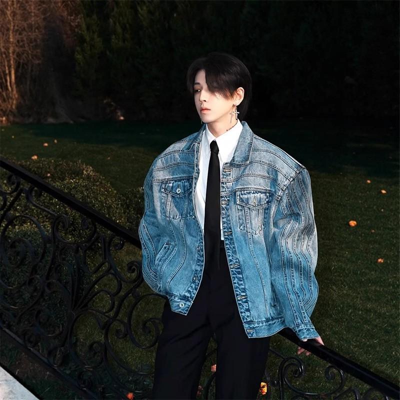 Mens Vintage Washed Blue Denim Jacket Short Padded Shoulder Spliced Design Casual Streetwear