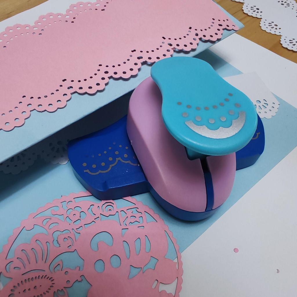 Large Children's Lace Edge Embosser Puncher Tool for DIY Patterns