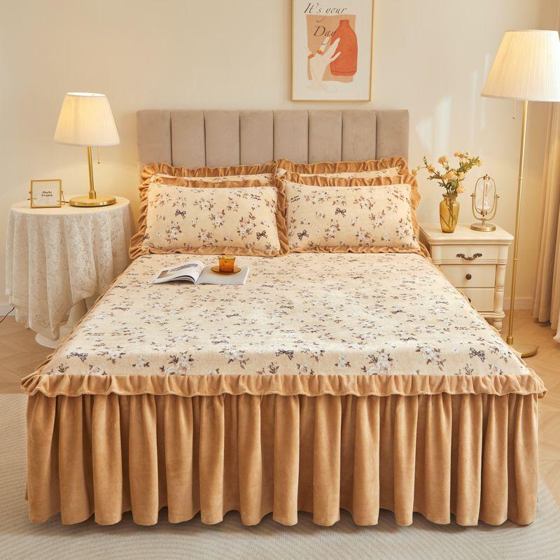 3 stücke Kleine Blumenmuster Plüsch Bett Rock Winter Dicke Volant Rand Tagesdecke Matratze Schutzhülle Anti Slip Bettlaken