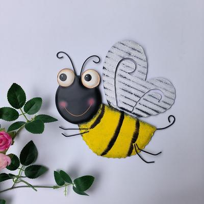 Bee Festival Outdoor Iron Art  Bee Wall Hangings Gardening Home Decoration Wall Hanging Pendants