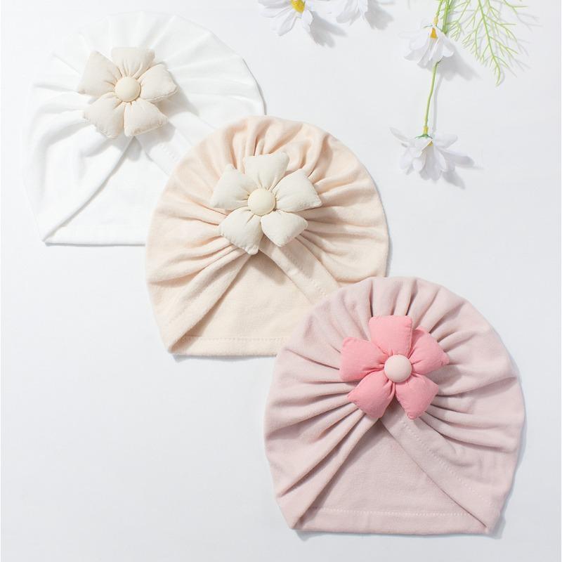 New children's hats, cute five-petaled flower baby pullover hats, soft and comfortable baby caps