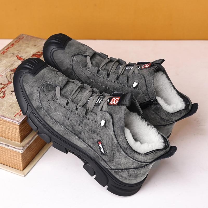 

Northeast large cotton shoes men s winter warm, piled and thickened fur integrated waterproof and cold-proof snow boots elderly father shoes 44