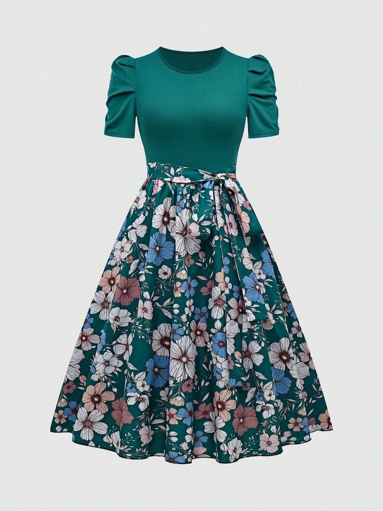 2026 European & American Short-Sleeved Round Neck Printed Dresses: Summer Women's Fashion.
