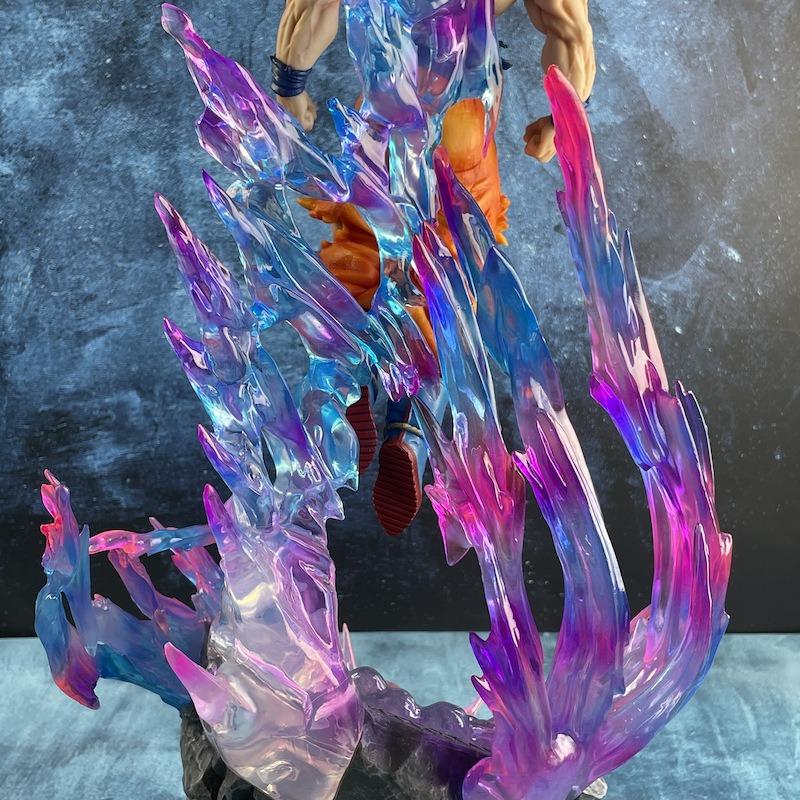 Figurine Anime Dragon Ball 25cm Goku Ultra Instinct Super Saiyan Figurine Statue Statue PVC Modèle Ornement Collection Jouet Cadeau