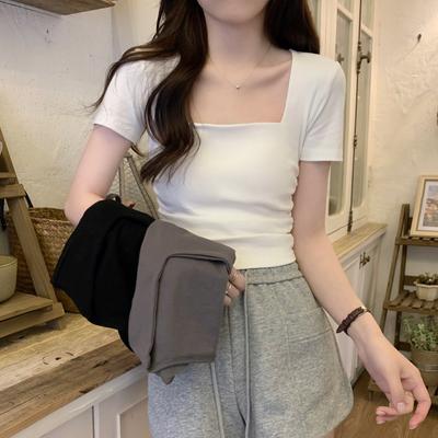 T-shirt a maniche corte con scollo quadrato da donna, nuovo stile coreano estivo, plissettata, di alta gamma, slim, corta, top da studentessa