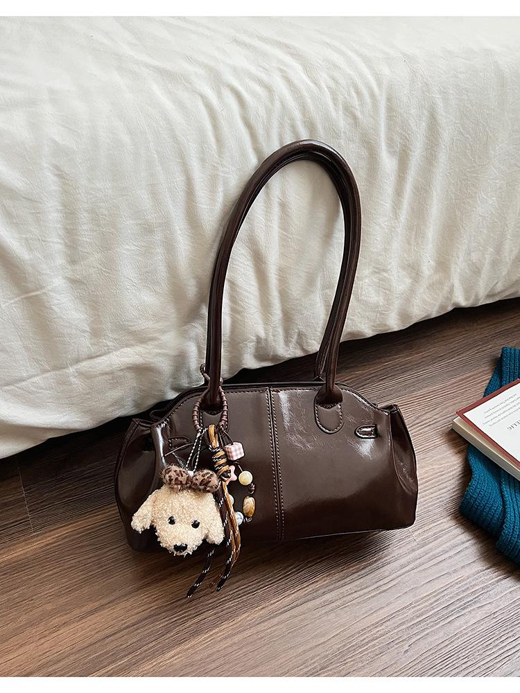 Simple and Versatile Shoulder Bag, High-end Casual Commuting Underarm Bag