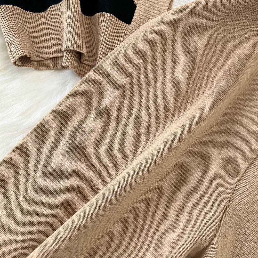 Fashion Suit for Women, Like Long-sleeved V-neck Single-breasted Knitted Jacquard Jacket, Two-piece Set of High-waisted and Thin Wide-leg Pants.