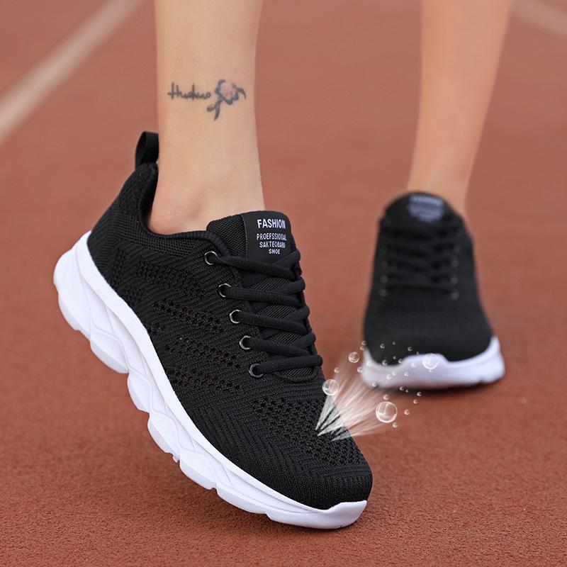 Damskie lekkie sneakersy z siateczki: Wiosenne Casualowe Antypoślizgowe Miękka Podeszwa Płaski Obcas Buty do Biegania