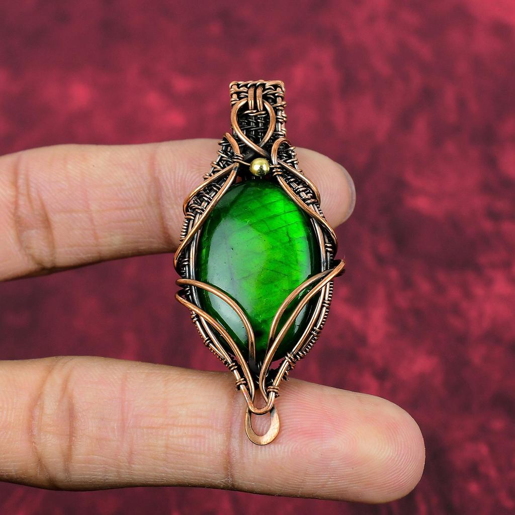 Green Fire Labradorite Pendant Copper Wire Wrapped Pendant Handmade Pendant Copper Jewelry Gemstone Pendant Wire Wrapping Jewelry For Gifts