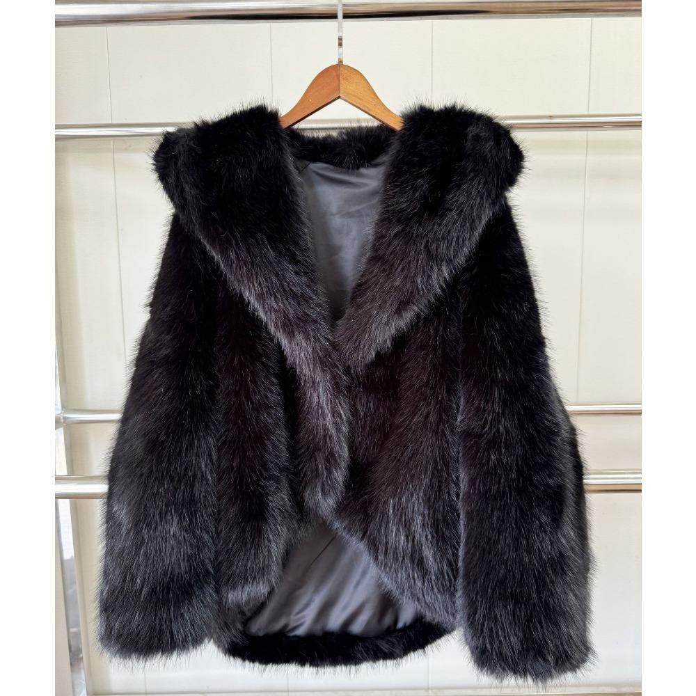 Women's Hooded Collar Long‑Sleeve Faux Fox‑Fur Coat Loose‑Fit Urban‑Chic Fleece Outerwear