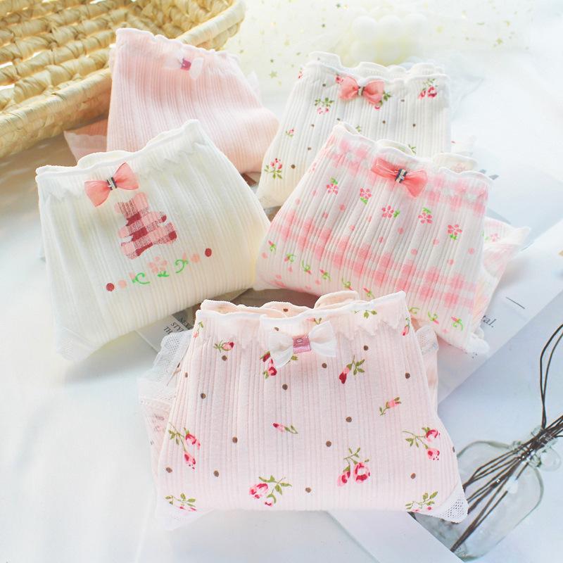 Japanese Floral Lace-Trimmed Mid-Rise Cotton Briefs for Girls and Women