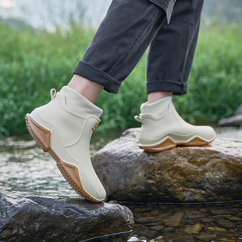 Buty przeciwdeszczowe damskie antypoślizgowe wodoodporne buty krótkie outdoorowe buty do wody para modne kalosze damskie aksamitne ciepłe hurtowe