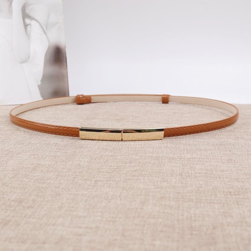 Simple and Versatile Women's Slim Belt Fashionable Commuter Belt with Gold Buckle and Textured Leather Design belt women