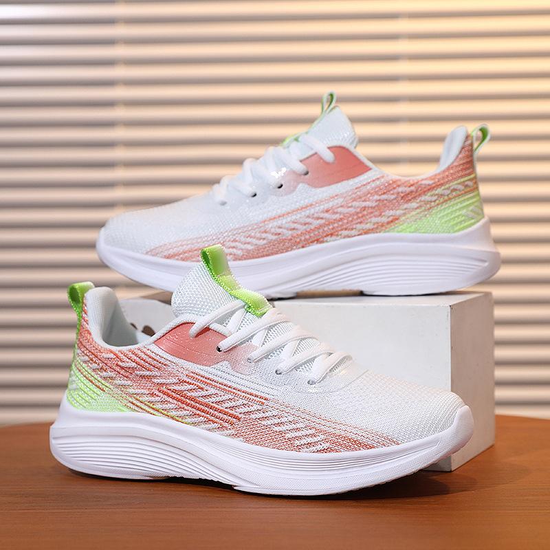 

Teen sports shoes student running shoes male junior high school students lightweight shock absorption ultra-light running shoes high school shoes 45