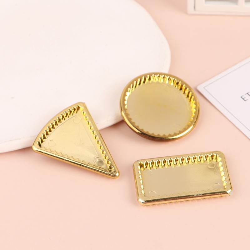 1/12 Puppenhaus Goldene Servierplatte Modell Puppenhaus Miniatur Küche Essensplatten Puppenhaus Dekorationszubehör