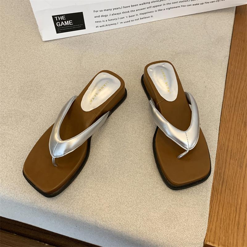 Flip-flops toe slippers summer new square head sexy flat bottom square head cool slippers