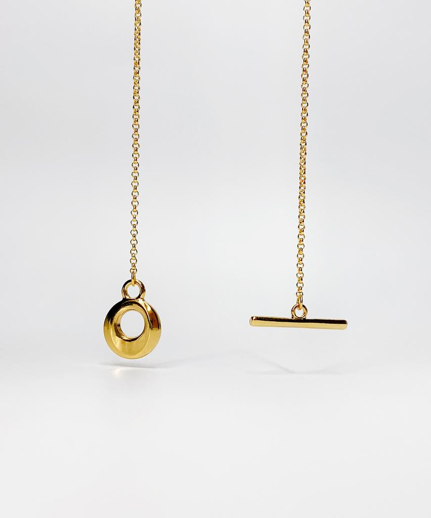 Kudos Signature Toggle Bar Mini Necklace