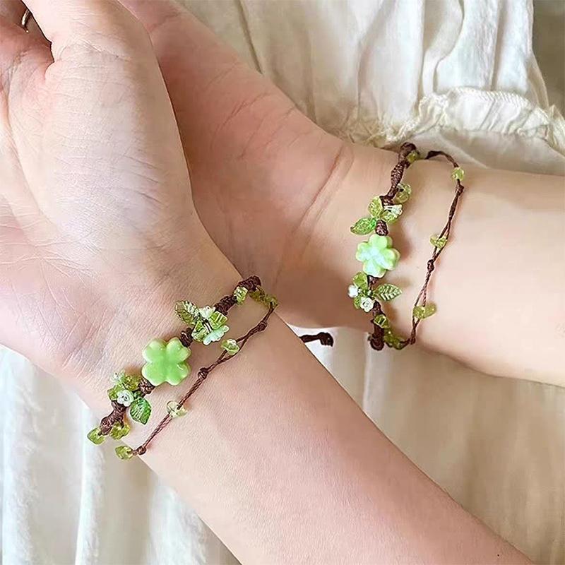 Vintage Four-Leaf Clover Lucky Hand-Woven Bracelet For Women Fine Fashion Party Jewelry Gifts