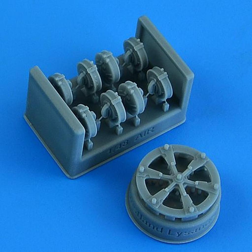 quick boost Westland Lysander Drum Magazine Plastic Model Parts QIC49162 1/48 Mk.I/III (for Airfix) (Airplane)