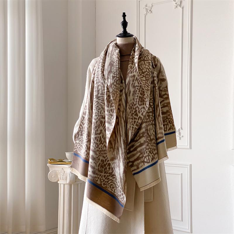Winter Cashmere Scarf for Women Luxury Warm Shawl Leopard Print Windproof Cape Pashmina Handerchief designer Female Scarf