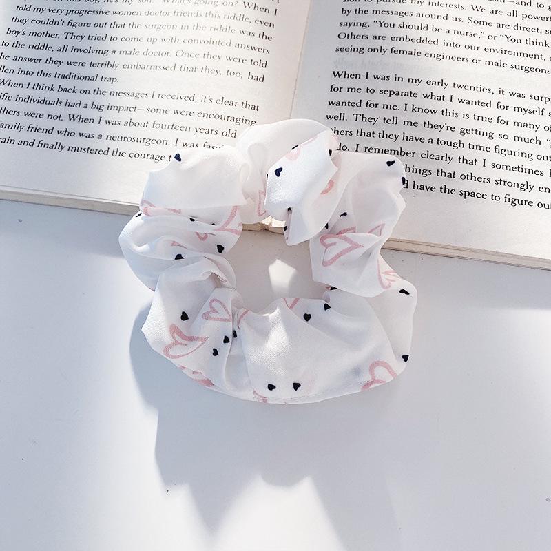 Korean Style Spring/Summer Floral Intestine Hair Scrunchie for Women – Elegant Ponytail Tie and Mori Girl Accessory.