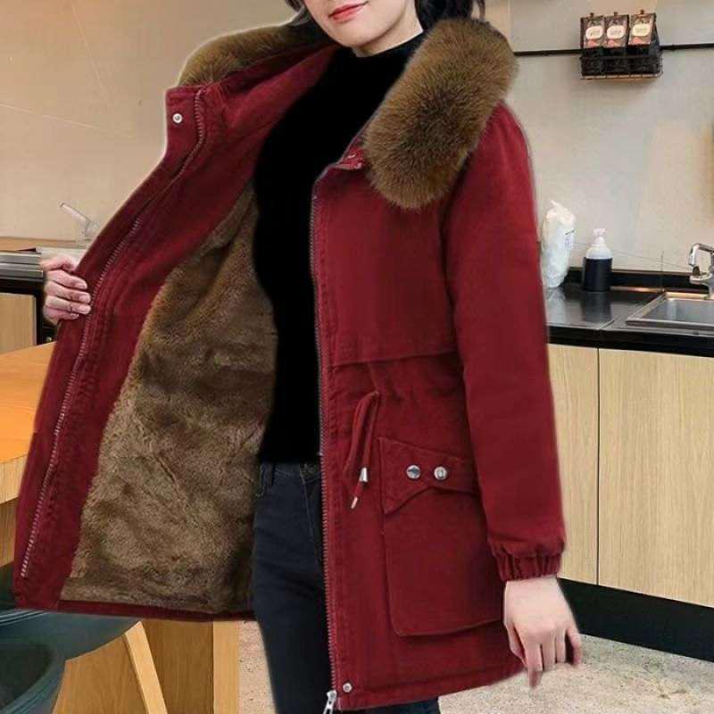 New Slim Fit Mid-Length Cotton Parka with Fur Collar and Cinched Waist