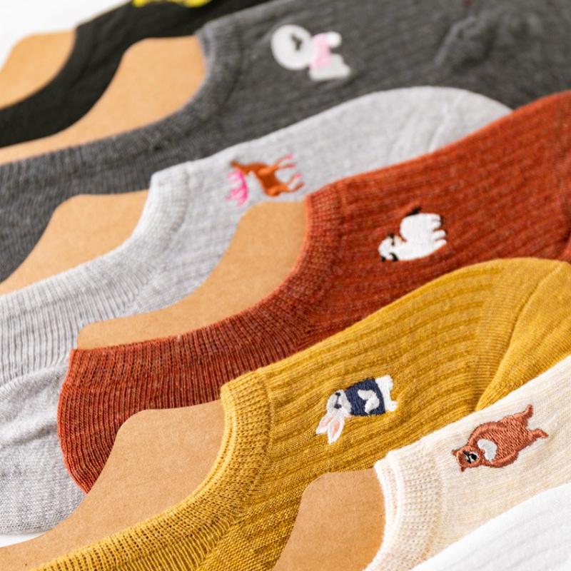 Unsichtbare Socken für Damen aus Silikon, Anti-Rutsch-Socken, Bootssocken mit Tiermuster