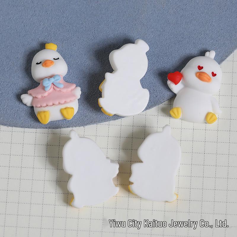 Cartoon Duck Resin Charms: Perfect for Phone Cases, Crocs, Hair Clips, and Fridge Magnets
