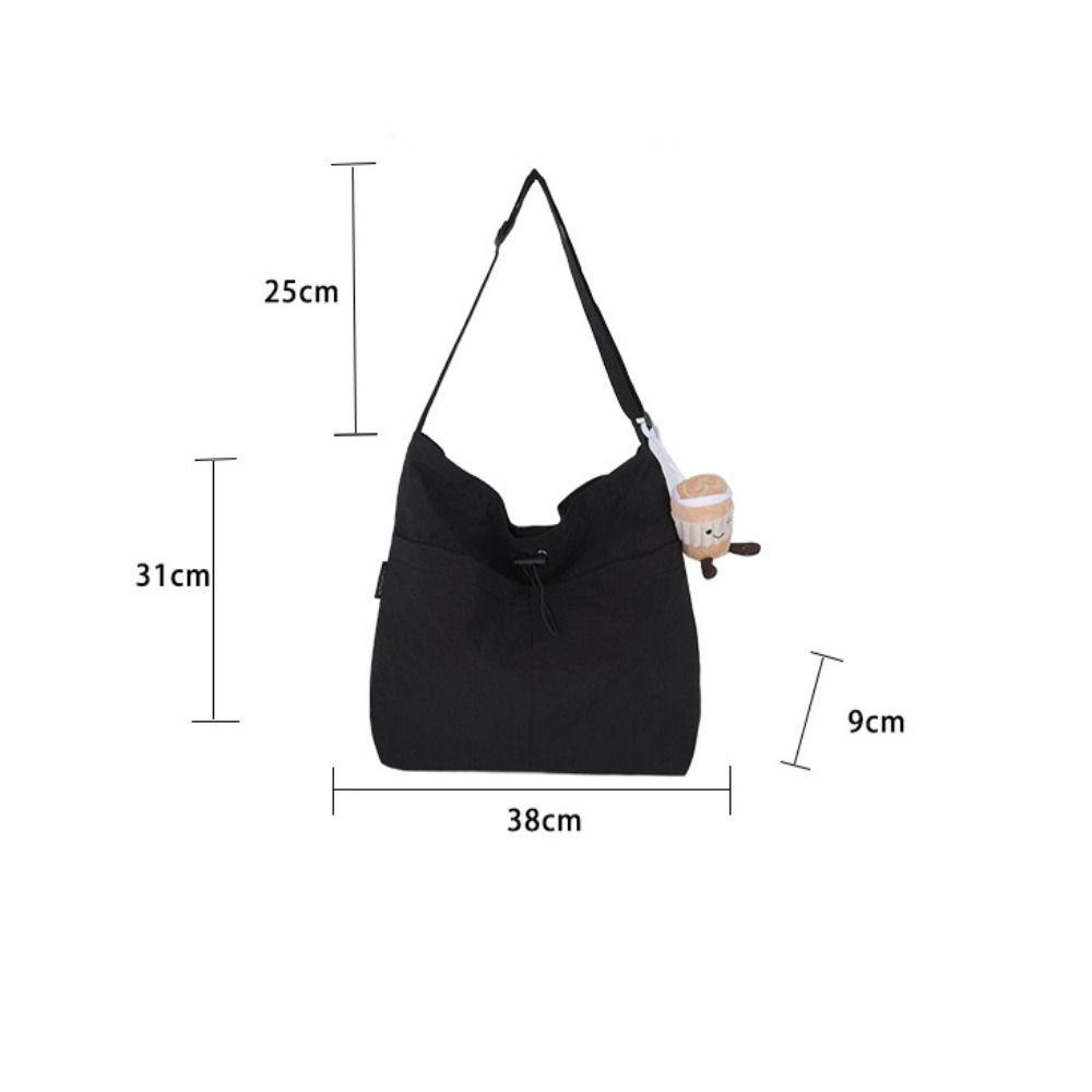 New Fashion Drawstring Shoulder Bag Travel Casual Nylon Tote Bag Waterproof Basic Style Crossbody Bucket Bag Women