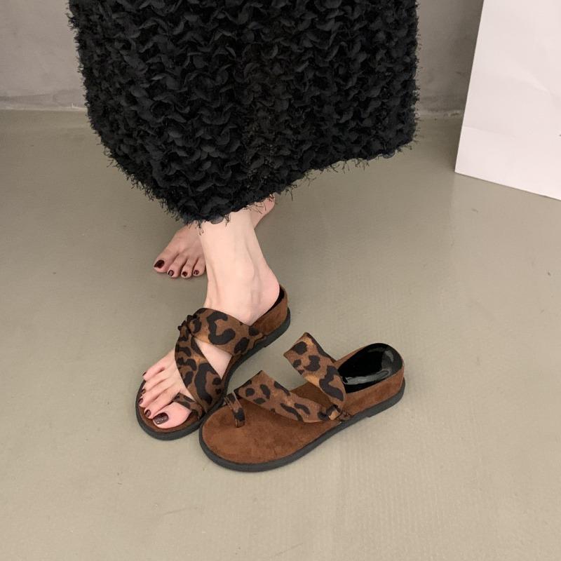 Summer new fashion niche design wedge heels slippers women's head open toe low heel with skirt women's shoes