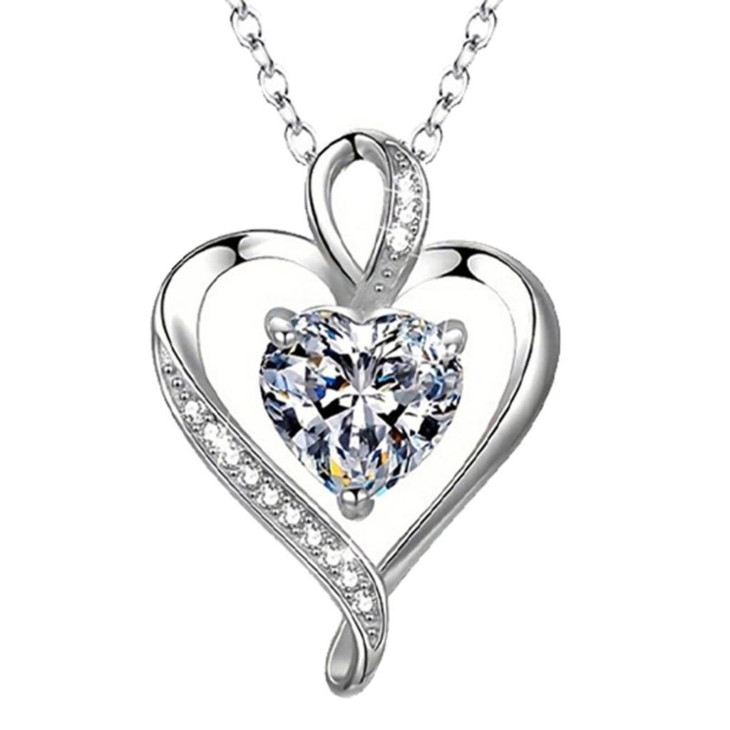 520 Valentine Gift For Women Zircon Heart Pendant Clavicle Chain Exquisite Love Necklace Jewelry