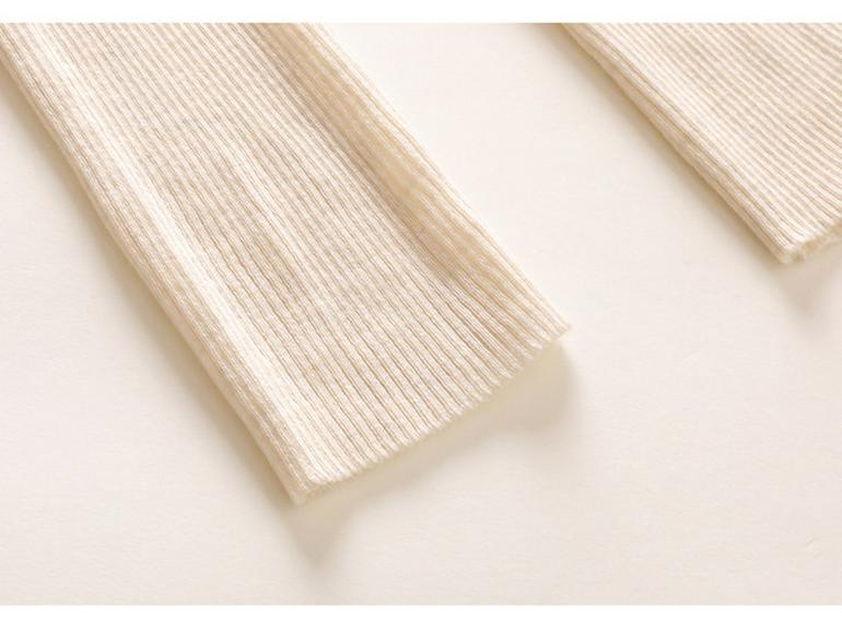 Women's Slim Fit 18-Gauge Cashmere Knit Base Layer Top