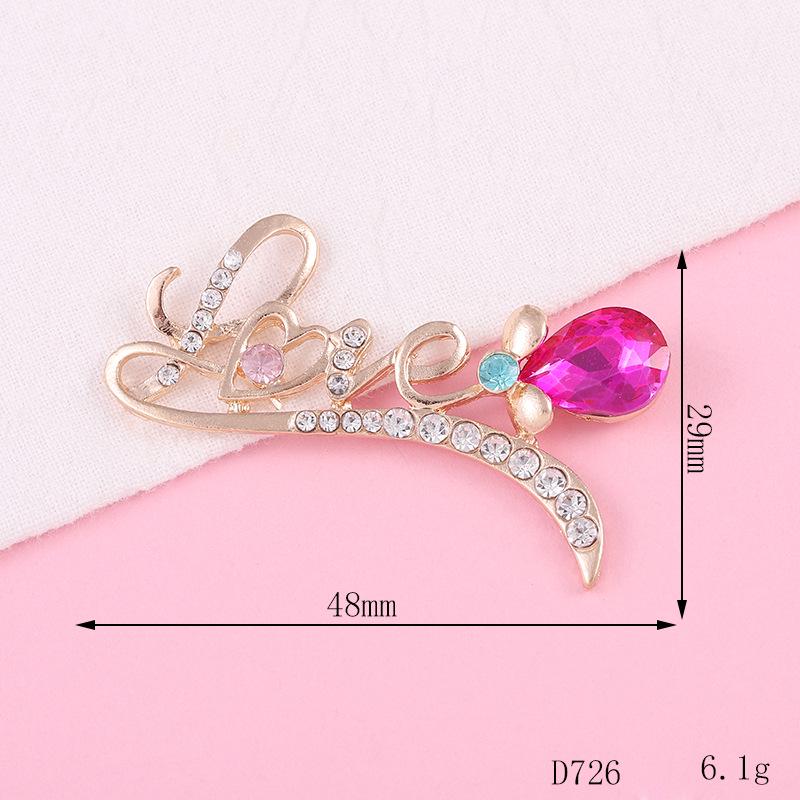 Ręcznie robione akcesoria do etui na telefon DIY: Inkrustowane diamenty, zawieszki w kształcie listu miłosnego i kropli wody dla stylowego piękna