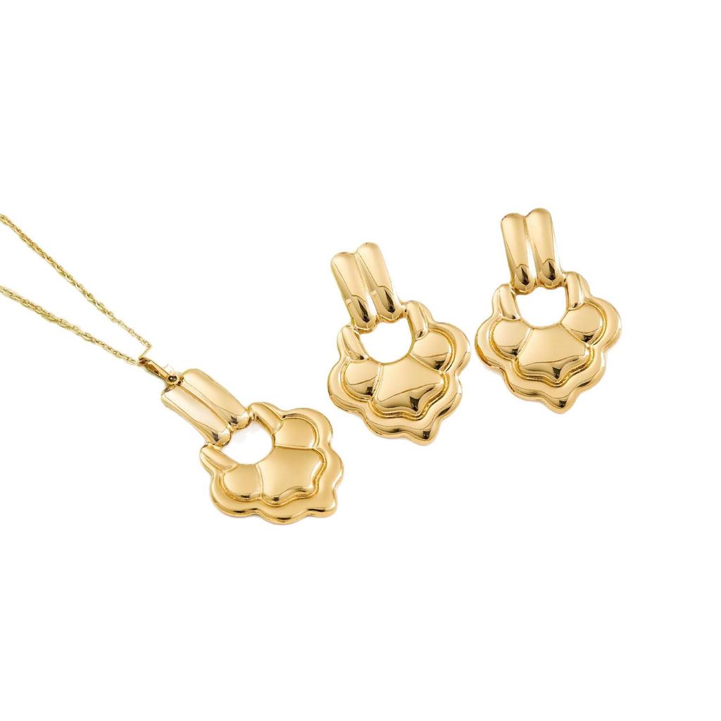 Exquisite Irregular Geometric Pattern Necklace & Earrings Set