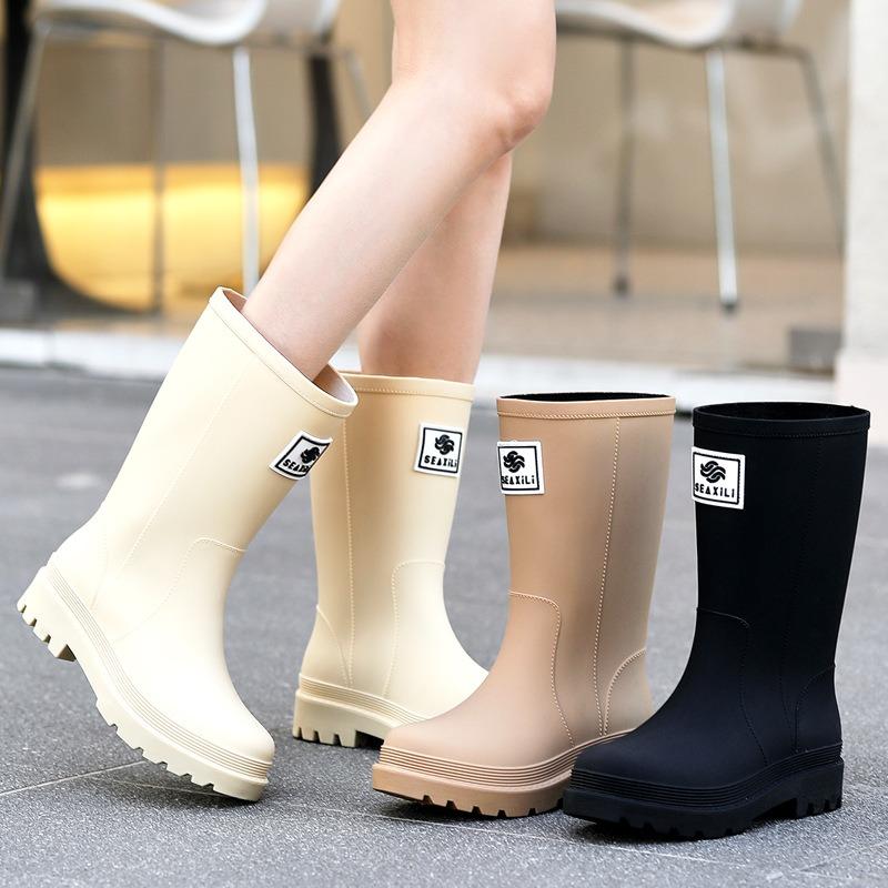 New medium tube rain shoes women's non-slip water shoes fashion water boots thick-soled rain boots velvet rubber shoes winter