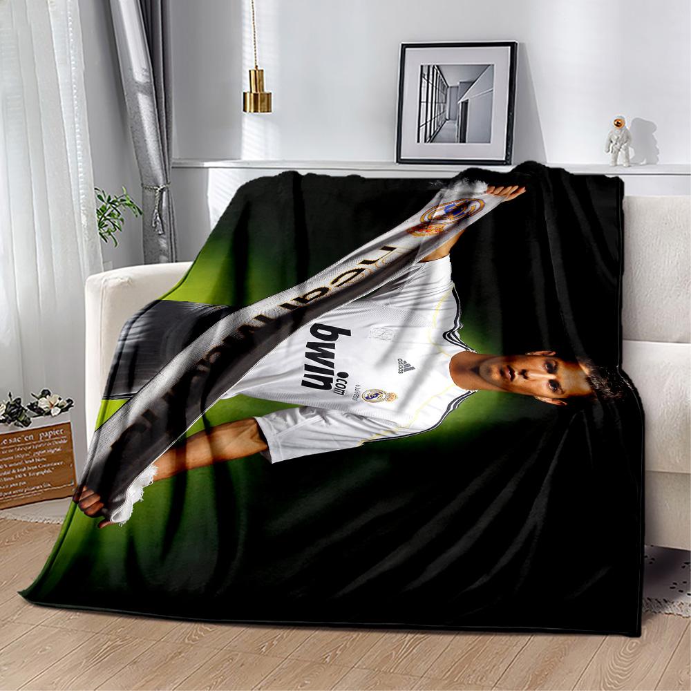 Cristiano Ronaldo Celebration Blanket Comfortable Suitable for Sofa Bedding Seaside Four Seasons Universal Digital Print Gift for Travel Home Birthday