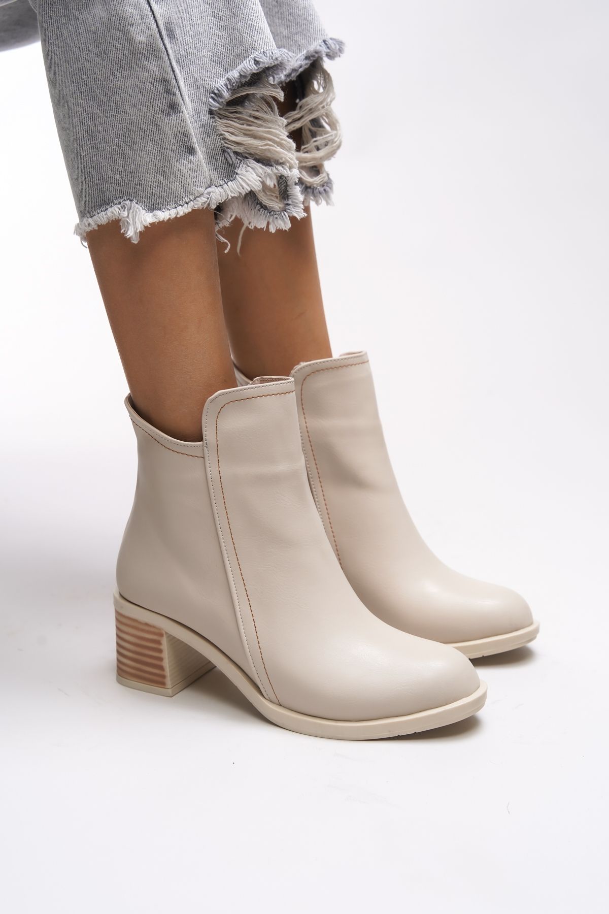 

Women Modern Chic Fashion Zairlyrth Women s High Heel Boots Beige Skin 37