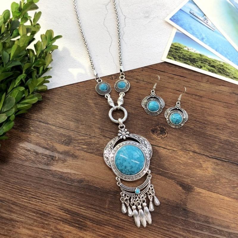 Vintage turquoise necklace Bohemian versatile temperament exaggerated fringed sweater chain earrings accessories