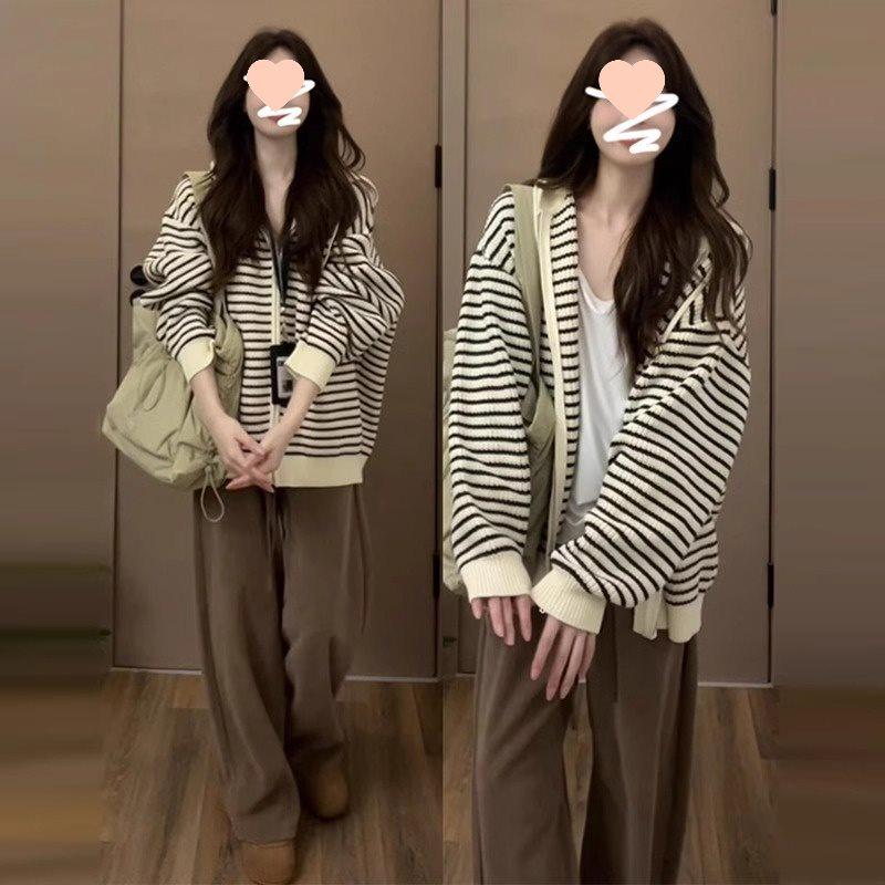 

Женский осенний кардиган с капюшоном из вязаного трикотажа в абрикосовую полоску - Свитер-пальто свободного кроя в корейском стиле