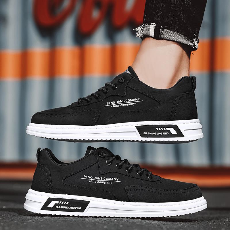 Mote Herre Vulkaniserte Sko Flate Sklisikre Slitesterke Pustende Sneakers Klassisk Mote Canvas Fritidssko Merkesko for Menn