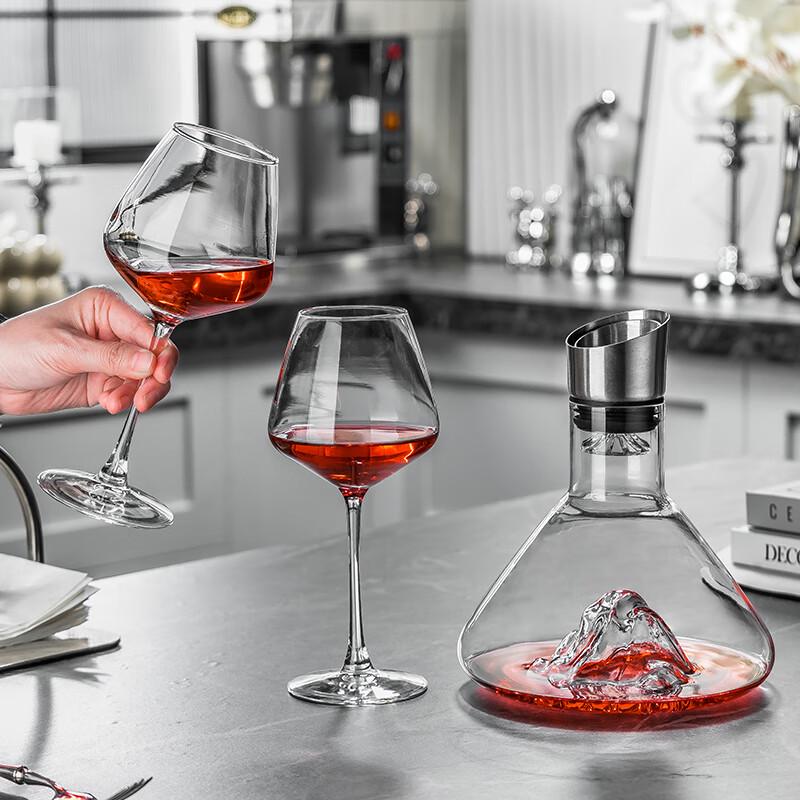 Naijiang Burgundy Red Wine Glass Set with Decanter