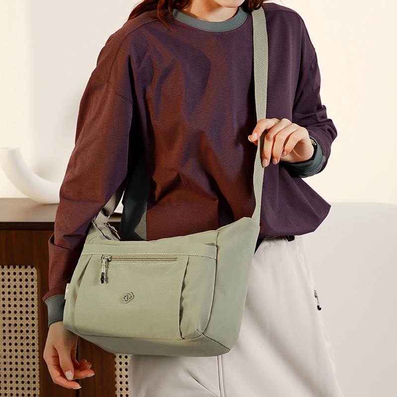 Borsa a tracolla in nylon impermeabile, grande capacità, borsa a spalla casual da donna