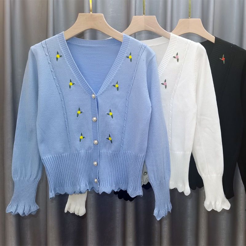 Women's Spring Korean-style Floral Embroidered Knit Cardigan Versatile V-neck Sweater Base Layer Long-sleeve Top